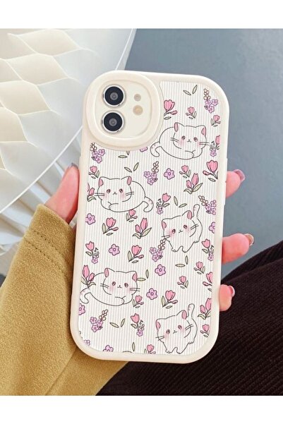 Go Aksesuar Iphone 11 Kaplama Tasarımlı Krem Kedi Yumuşak Silikon Kamera Korumalı Kılıf