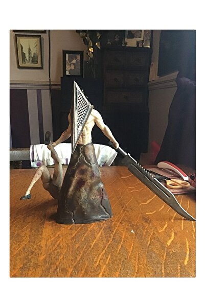 TuransoyCraft Pyramid Head Silent Hill Boyalı Figür 20 Cm (büyük Boy)
