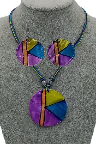 Dünyadan Hediyeler Mother-of-Pearl Necklace and Mother-of-Pearl Earring Set Purple
