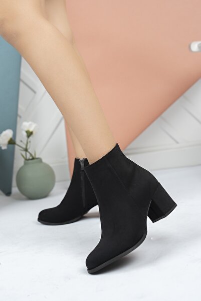 Saltopik Dekolte Siyah Süet Topuklu Bot