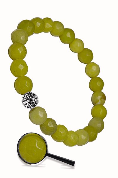 Tesbih Atölyesi Certified Olivine Stone Natural Stone Bracelet (with silver attachment)
