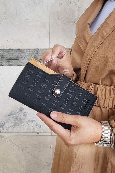 Just Polo Women's Black Tan Wallet with 20 Card Compartments and 27 Compartments