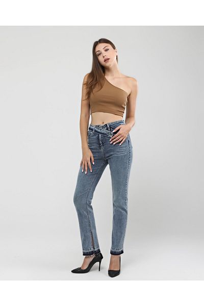 EYLÜL BUTİK Pantaloni de damă, albaștri, subțiri, drepti, cu fante, cu centură încrucișată