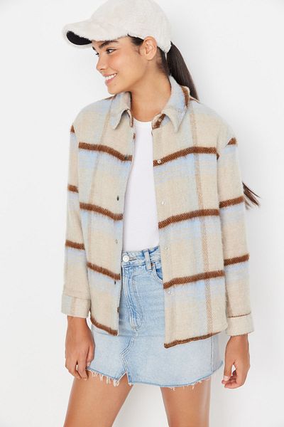 Trendyol Collection Camel Plaid Oversize Stamp Coat TWOAW23MO00355