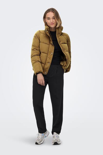 ONLY Onlcool Дамско палто с яка и джобове 15196546