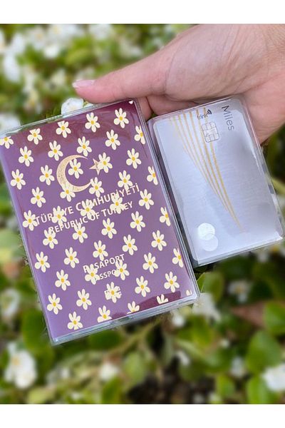 Cekuonline Daisy Patterned Universal Transparent Passport Case Model Suitable for All Country Passports