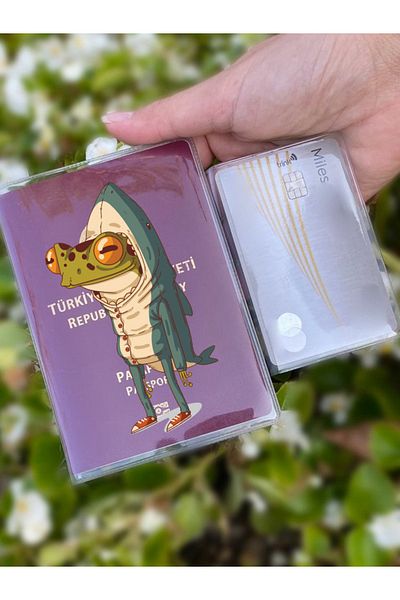 Cekuonline Costumed Frog Patterned Universal Transparent Passport Case Model Suitable for All Country Passports