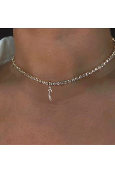 TakıConcept Zülfikar Sallantılı Kristal Taşlı Su Yolu Choker Kolye