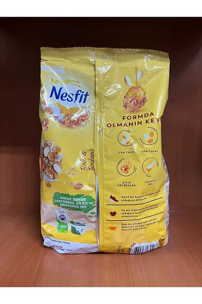 Nesfit Nestle Honey & Almond 400 Gr