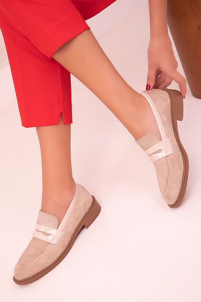 SOHO Nude Suede Women's Casual Shoes 17503
