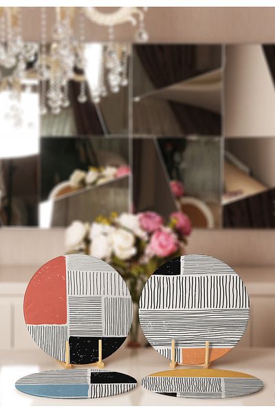 Realhomes 4-Piece Dark Ivory Colored Line Designed Placemat & Supla