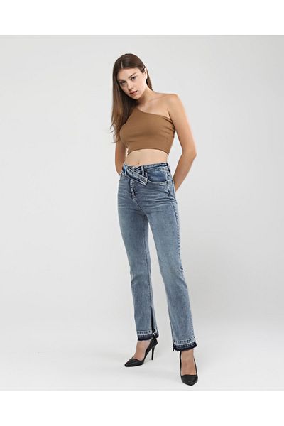 EYLÜL BUTİK Pantaloni de damă, albaștri, subțiri, drepti, cu fante, cu centură încrucișată