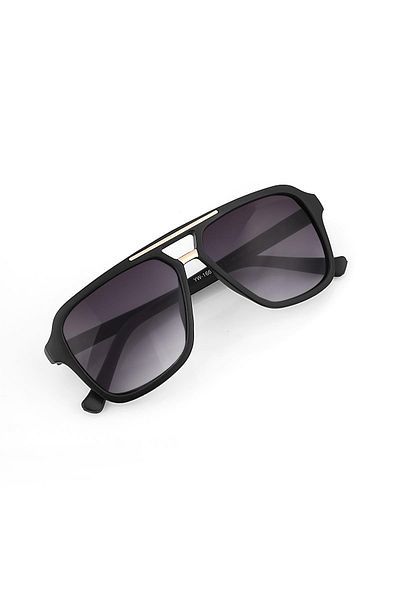 TomyHelf Sunglasses - Stylish and Comfortable Design