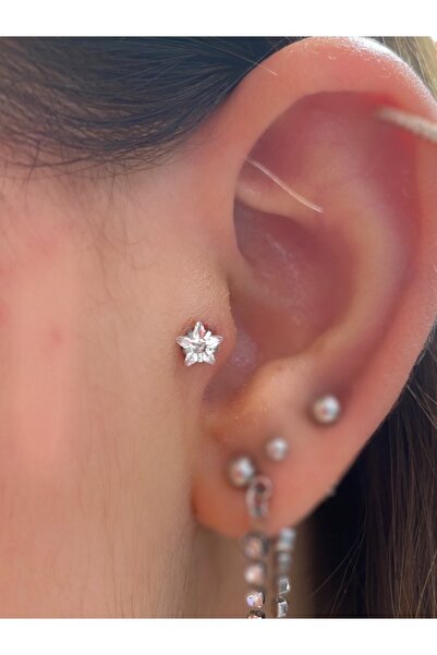 Arescollection Cerrahi Çelik Gümüş Renk Tek Taş Yıldız Tragus Helix Kıkırdak Piercing