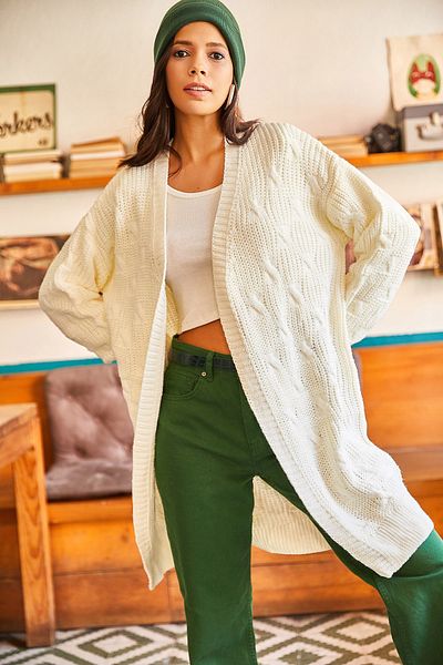 Olalook Women's Ecru Hair Braided Thick Knit Cardigan HRK-19000171