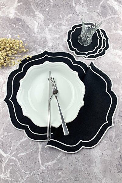 WEARE2 Комплект от 4 подложки и коктейлни салфетки с двойна бродерия в черно-...