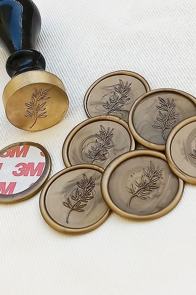 Dekorden Self Adhesive Seal - Antique Gold