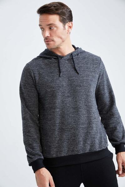 DeFacto Regular Fit Sweatshirt