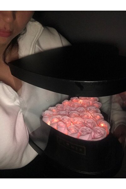 HEDİYEBİZİZ Sevgililer Gününe Özel Led Işıklı Kalpli Kutuda Güller