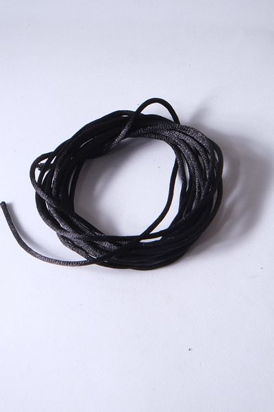 Eskişehir hobi sanat 3 μέτρα Μαύρο Χρώμα 2 mm Παχύ νήμα Πανίκι Προσκέφαλο Σατέν Κολιέ Κοσμήματα Σχέδιο Σχοινί Βραχιόλι Σχοινί