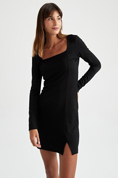 DeFacto Bodycon prémiové mini šaty s dlouhým rukávem s čtvercovým výstřihem