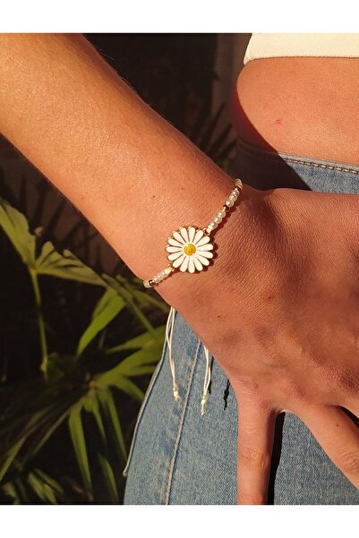 TÜKKAN ACCESSORİES Papatya Figür Inci Detay Makrome Örgü Bileklik
