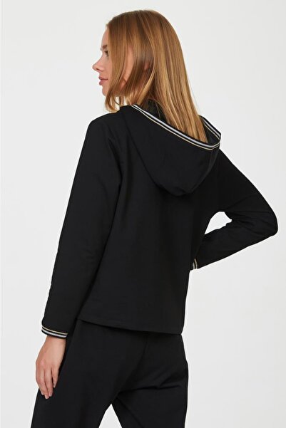 İKİLER Yakası Çıtçıtlı Sim Şeritli Kapşonlu S-shirt 223-2104