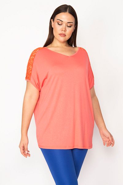 Şans Women's Large Size Pomegranate Shoulders Lace Detailed V-Neck Blouse 65n34519