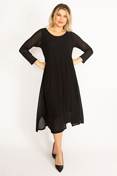 Şans Γυναικείο φόρεμα κρεπ με μαύρη γραμμή Plus Size 65n34509