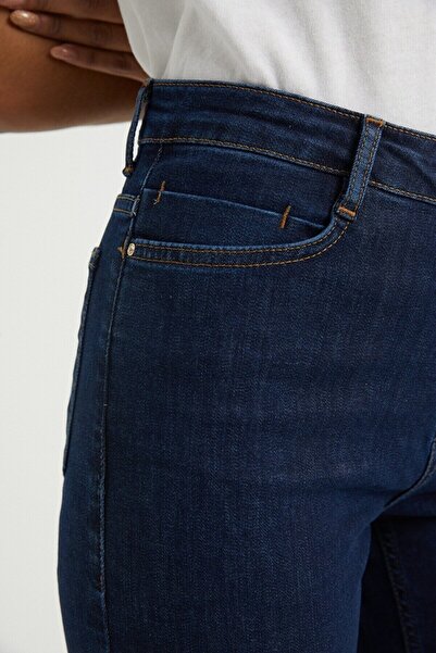 LİMABEL Lidya Blugi Mom Albastru Inchis Lycra Talie Inalta Blue Snow Washed Blugi Mom Extra Confortabil