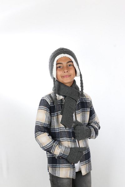 ne güzel Scarves & Beanies & Gloves Set
