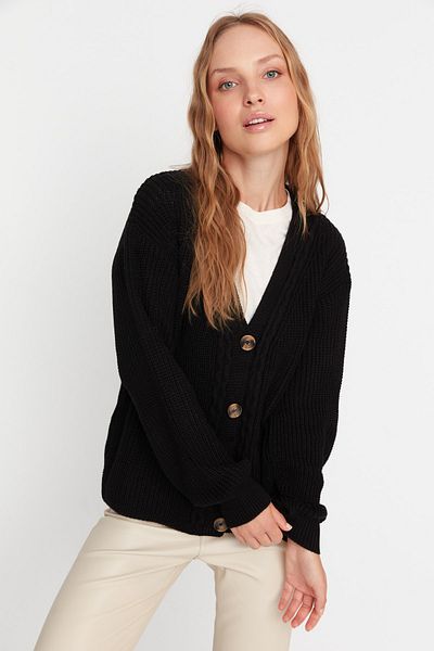 Trendyol Collection Schwarze Strickjacke mit Haarstrickmuster - TWOAW23HI00627