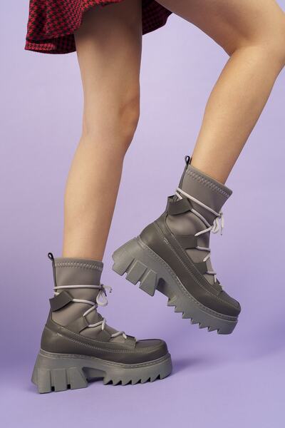 PASSAGE SHOES 5073 Жіночі черевики з шнурівкою та деталями з тканини