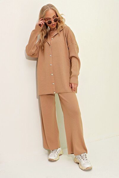 Trend Alaçatı Stili Női kekszgombos saját textúrájú kötöttáru szett ALC-X9364