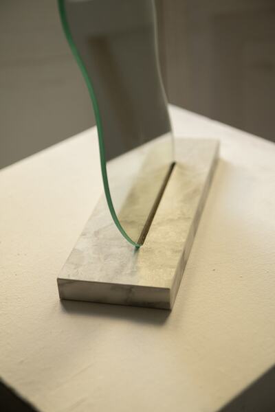 FNC CONCEPT Makyaj Aynası Asimetrik Ayna Dekoratif Selfie Aynası Ev Dekorasyon 20x28 Cm