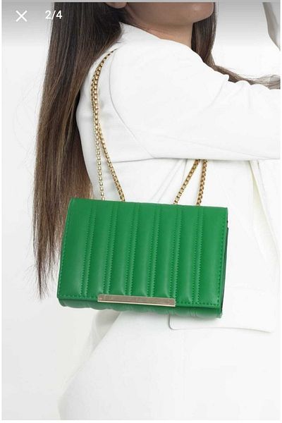 MAC&MOS Women's Green Magnetic Hand and Shoulder Bag
