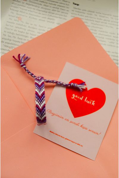 Bidüğüm Hand Knitted Colorful Friend Bracelet with Triangle Motif - Lasting Colors