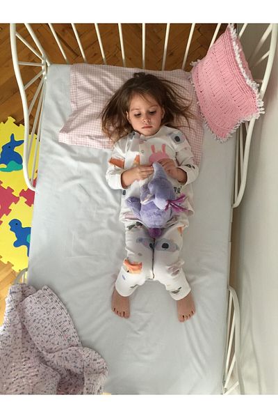 Miniko Butik طقم بيجامة فلانيل قطن أبيض بناتي