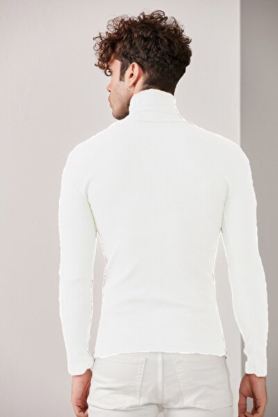 CATSPY Men's White Lycra Turtleneck Sweater