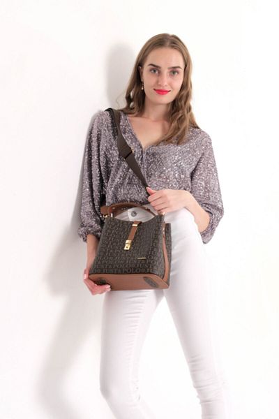 Just Polo Women's Tan Brown Shoulder Bag