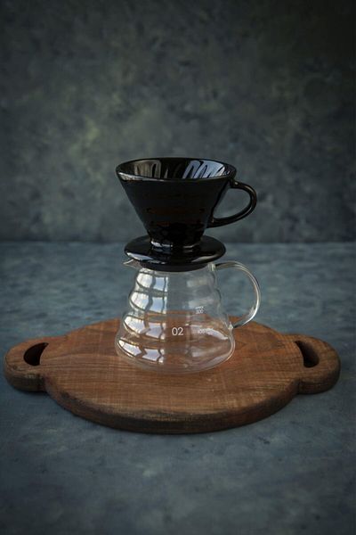 Kahvehanem V60 02 Coffee Brewing Introduction Set - Black (dripper + 600 Ml Coffee Jug)