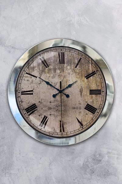 Kasva Concept Gift 36 cm Chrome Metal Cut Wall Clock