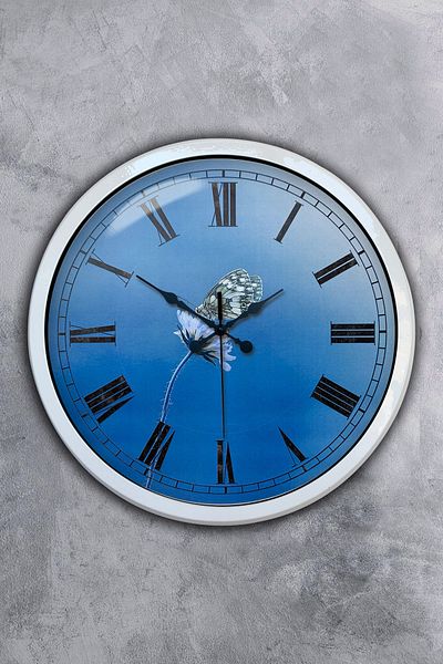 Kasva Concept Gift 40 cm White Metal Blue Wall Clock