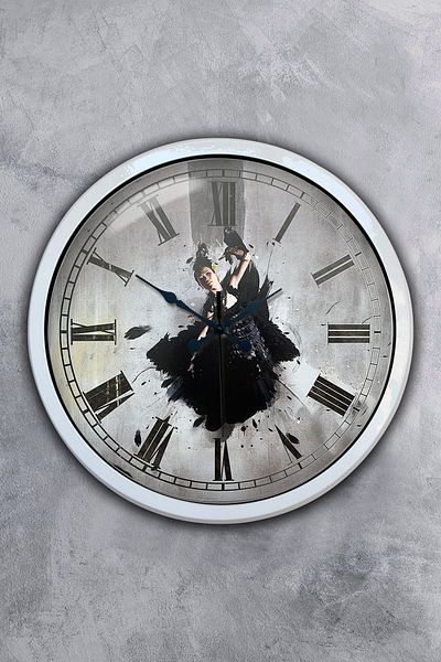 Kasva Concept Gift 40 cm White Metal Dance Wall Clock