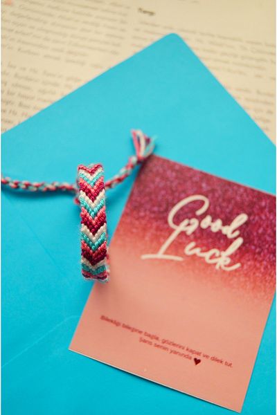 Bidüğüm Triangle Model Friend Bracelet - Handmade, Adjustable, Colorfast Thread, 100% Handmade, Lasting Colors