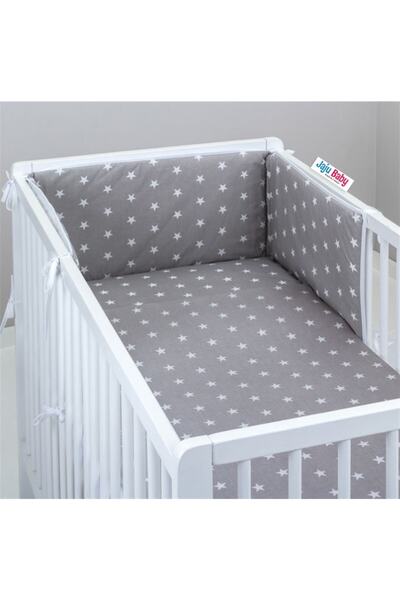 Jaju Baby سرير أطفال ذو أرضية رمادية ونجوم بيضاء مقاس 70 × 140 / حاجز حماية حافة مونتيسوري