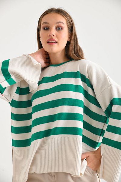 VOLT CLOTHİNG Women's Crew Neck Slit Detail Oversize Knitwear Sweater