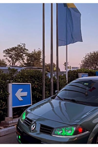 Genel Markalar Megane 2 Uyumlu Merceksiz Far Ile Uyumlu - Far Içi 4lü L Tip Rgb Angel 16 Renkli