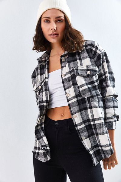Bianco Lucci Women's Plaid Shirt with Pockets 4634