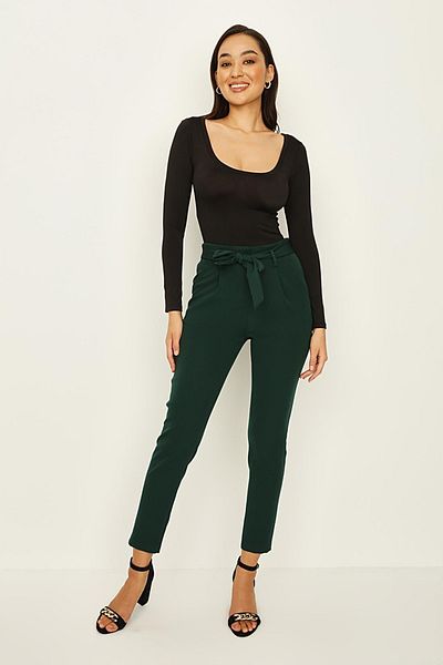 Select Moda Women's Green Belted Ankle Length Cigarette Pants